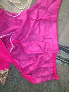 Beautiful Saree 😍 With Heavy Work Offer Accepted