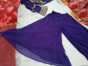 Elegant Purple Embroidered Kurta