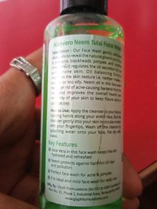Globus Remedies Aloevera Neem Tulsi Face Wash