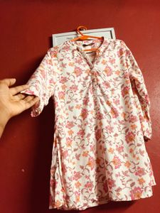 Floral Print Tunic Top