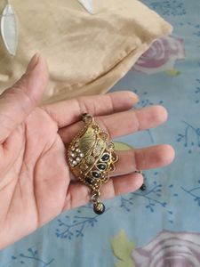 Pendant Without Chain With Earrings