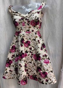 8412. Floral Off-Shoulder Fit &amp; Flare Dress