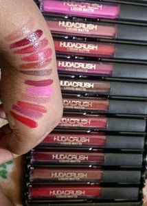 Huda Beauty 👄lipsticks Combo
