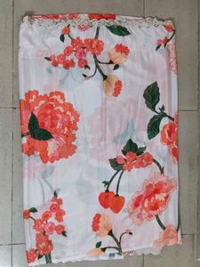 Floral Print Saree With Ready Made Blouse