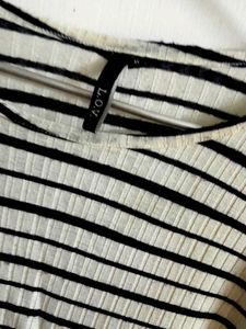 High Low Hem B&amp;W Top