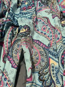Bermuda With Psychedelic Print And Pockets