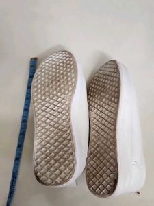 White Leather Casual Sneakers UK 7