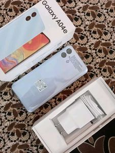 Samsung Galaxy A04e Smartphone