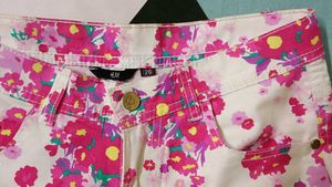 Floral H&amp;M Shorts