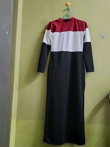 Color Block Long Sleeve Maxi Dress