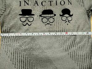 SALE!! PRICE DROP 💅Gray &#34;Inaction&#34; Graphic Top