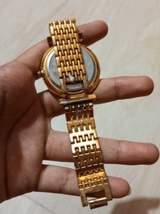 Gold Rhinestone Women&#39;s Watch😍