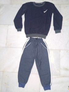 Sweatshirt With PANTS for  4-5 YEARS