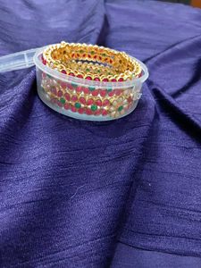 Floral Kundan Bangle set