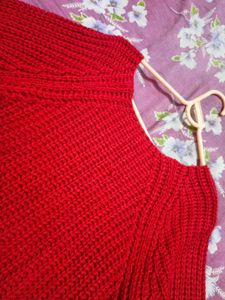 🎀Knitted Ripped Sweater 🎀