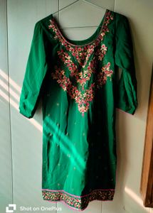 Green Embroidered Kurta