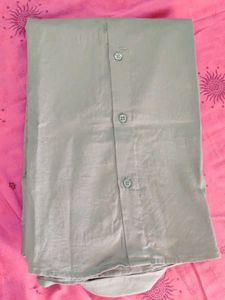Silver Full Sleeve Formal Shirt 40 Size