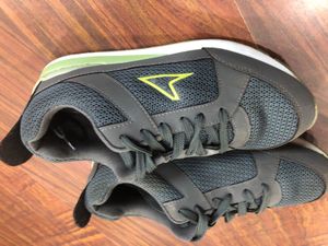 Casual Sneakers size UK6