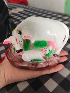 Ceramic Cow With Her Baby..Showpiece,idol..