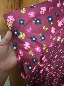 Sztori Floral Print T-Shirt- 5xl