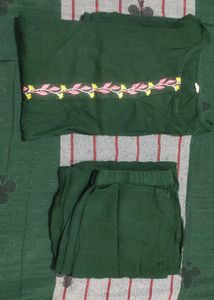 Elegant Women&#39;s Kurtas - Bundle