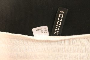 H&amp;M Crop Top