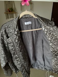 METALLIC SILVER QUILTED BOMBER JACKET