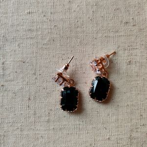 Pretty Black Stone Earrings
