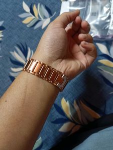 ROSEGOLD Watch