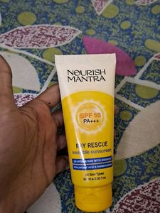 Nourish Mantra Sunscreen 60ml