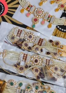 Pearl & Stone Choker Necklace Set