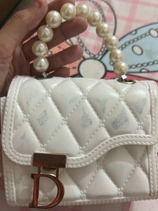 Pearl Handle Quilted Bag
