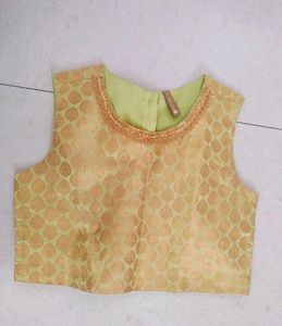 Girls Crop Top And Skirt Set