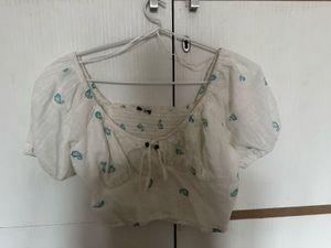 ZUDIO (Paisley- Embroidered Top) 🤍⬜️❕🏳️⬜️