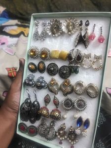Earring Collection - Mixed Styles! Pack Of (20)
