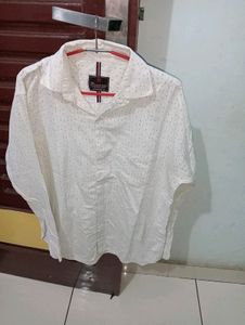 Beautiful White  XL Shirt