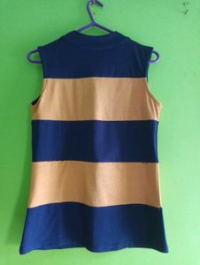 Mustard yellow top