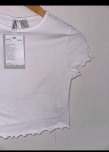 H&amp;m White Crop Top🤍🥡