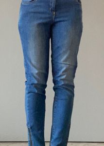 Westside Jeans Zipper Design