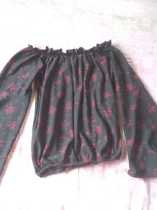 Floral Print Wide Hand Top