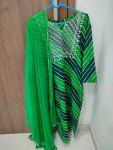 Elegant Green Kurta Set