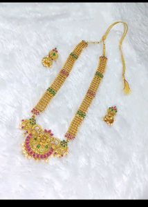 Long Set With ,4bangles