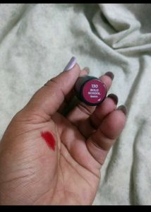 Plum Lipstick + 1 pearl stud earring free