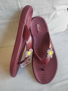 OOFOAM LADIES DAILY USE SLIPPER
