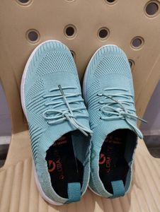 Offer 🔥Shoes ( Dustless, Comfortable)