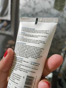 Rice Water &amp; Niacinamide 2% Simply Bright FaceWash