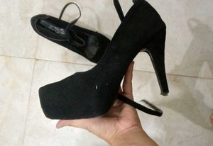 Black Heels👠
