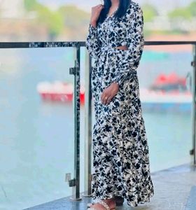 Women Floral V-neck Dress