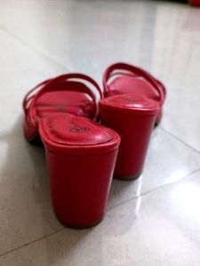 Red Zudio Heels
