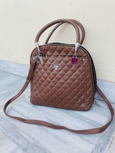 PRICE DROP  Detachable StrING BAG